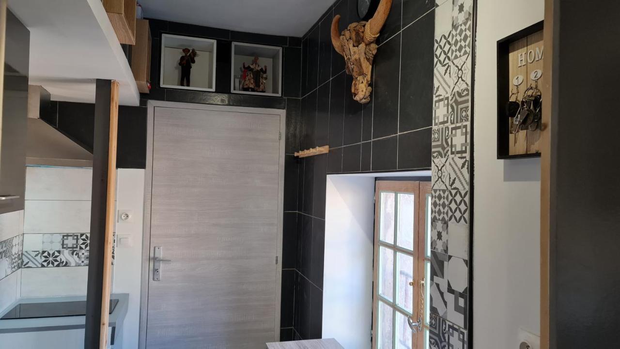Le Studio De La Republique Agde Luaran gambar
